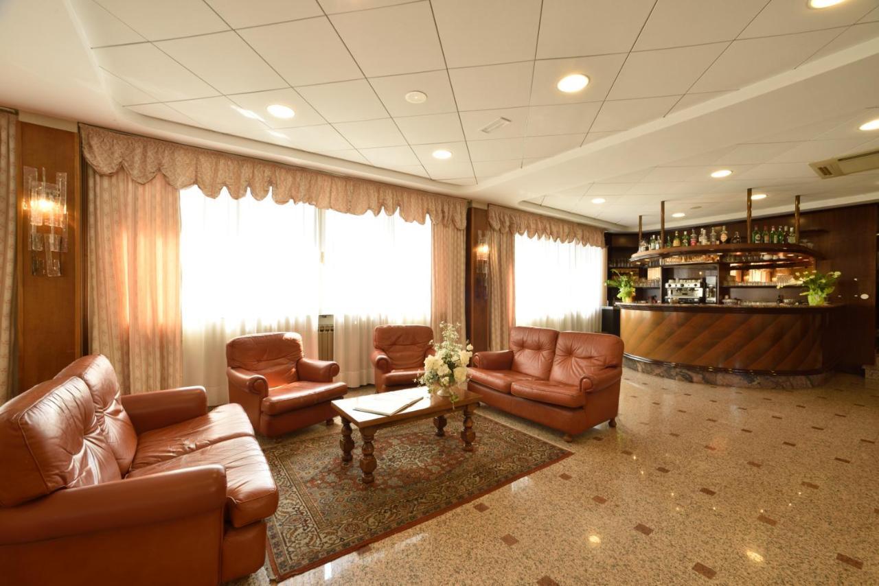 Hotel Bergamo Mare Mhotelsgroup San Bartolomeo Al Mare Zewnętrze zdjęcie
