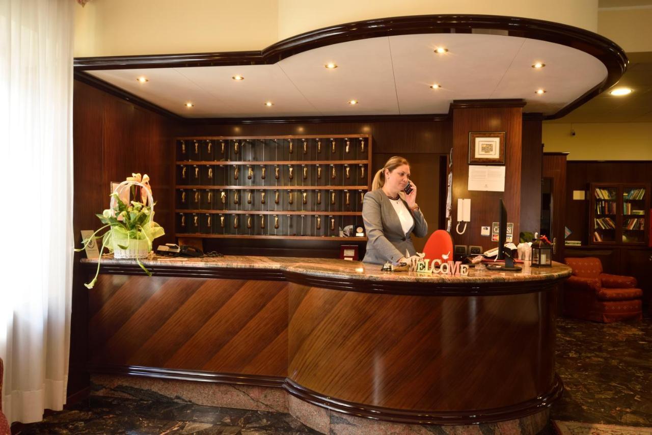 Hotel Bergamo Mare Mhotelsgroup San Bartolomeo Al Mare Zewnętrze zdjęcie