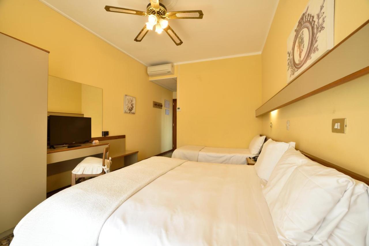 Hotel Bergamo Mare Mhotelsgroup San Bartolomeo Al Mare Zewnętrze zdjęcie