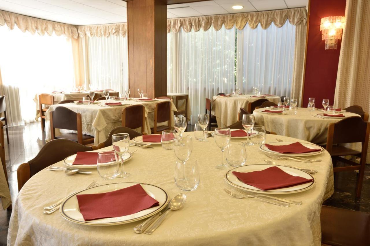Hotel Bergamo Mare Mhotelsgroup San Bartolomeo Al Mare Zewnętrze zdjęcie