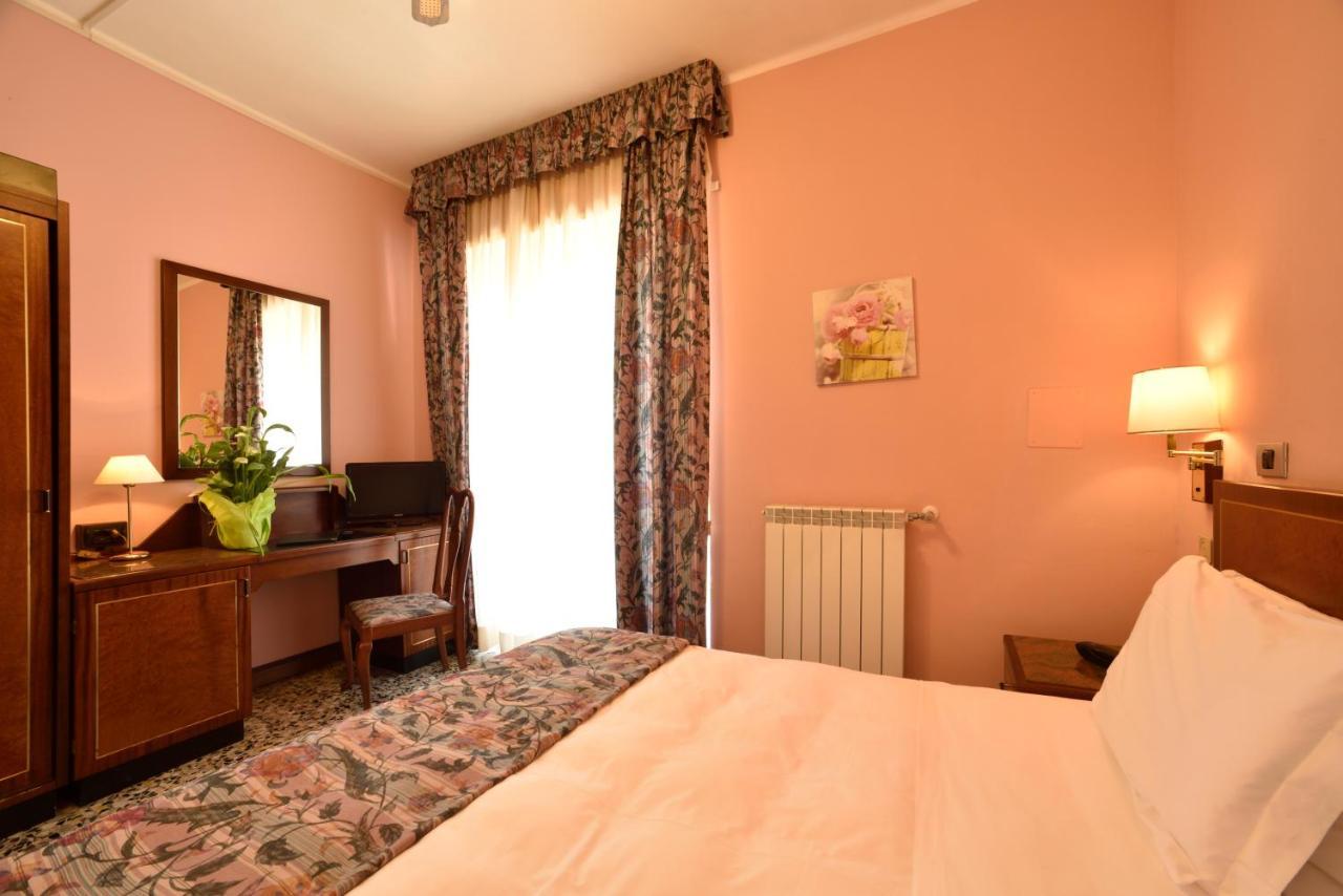 Hotel Bergamo Mare Mhotelsgroup San Bartolomeo Al Mare Zewnętrze zdjęcie