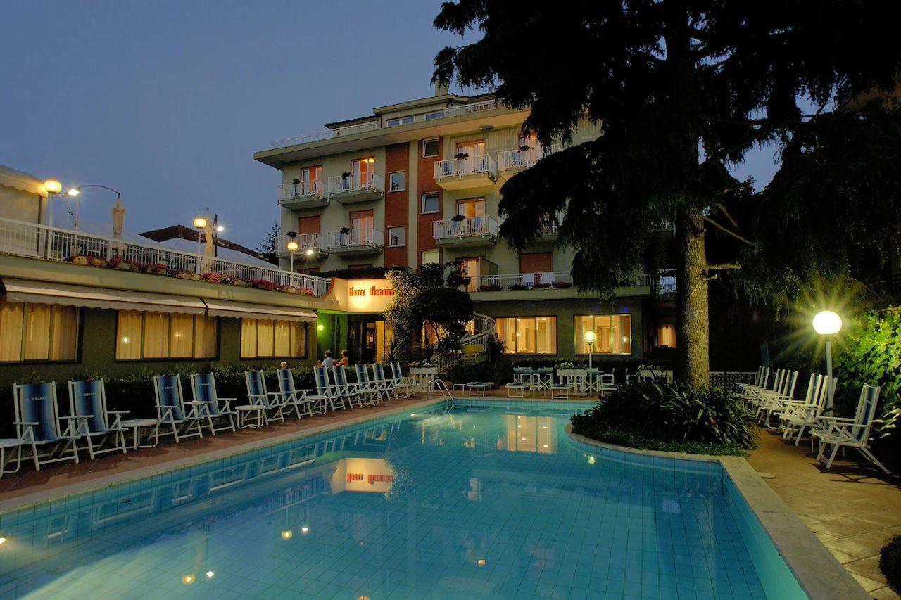 Hotel Bergamo Mare Mhotelsgroup San Bartolomeo Al Mare Zewnętrze zdjęcie