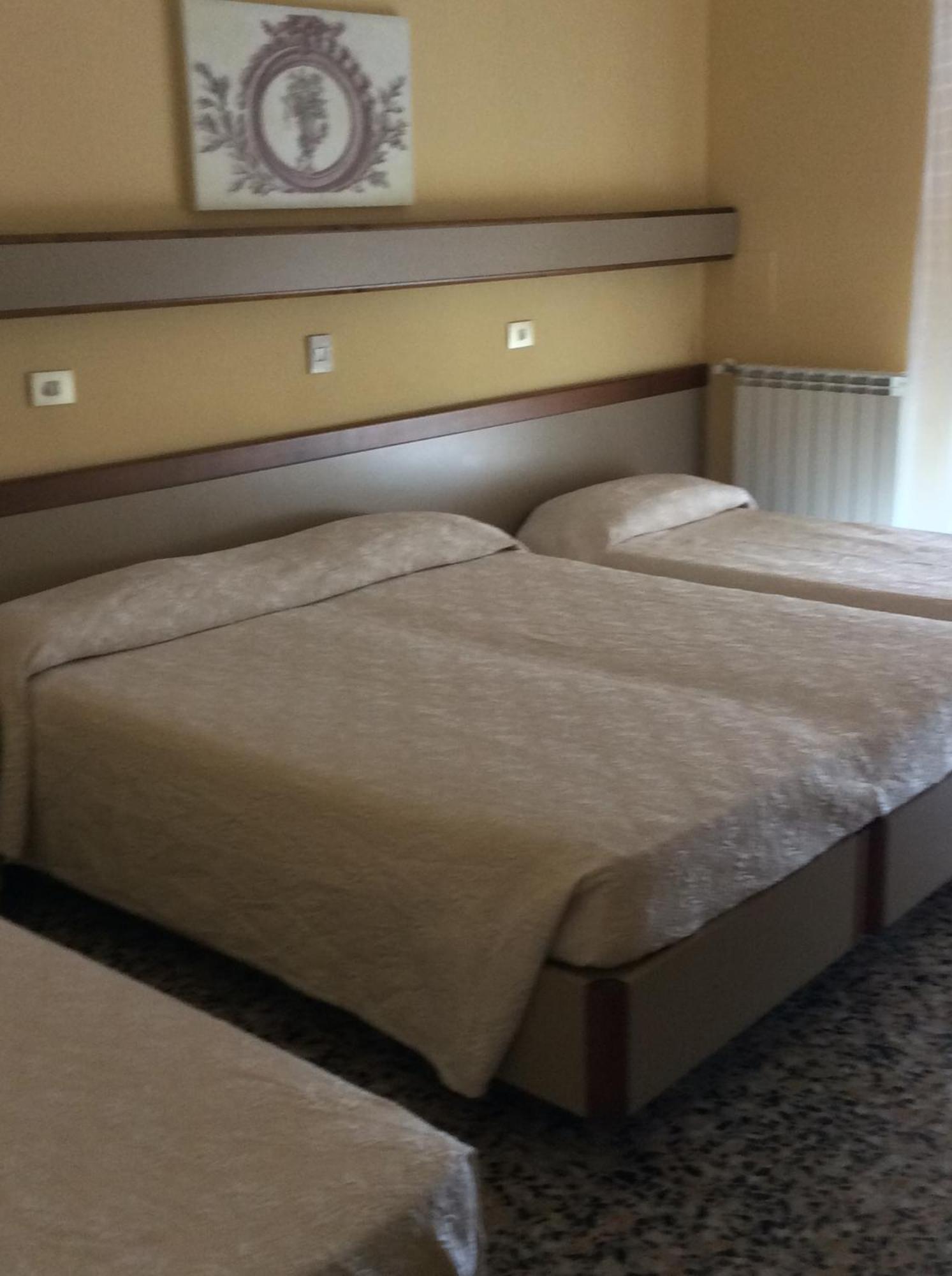 Hotel Bergamo Mare Mhotelsgroup San Bartolomeo Al Mare Zewnętrze zdjęcie
